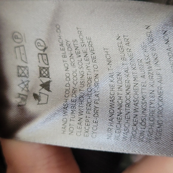 Belstaff New Wool Dark Purple Knit Sweater - Picture 11 of 11